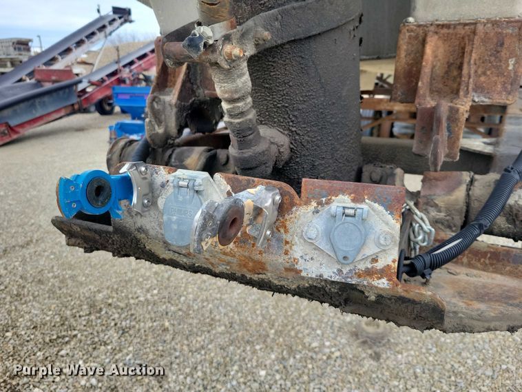 image for item EE0911 1992 Alumatech end dump trailer