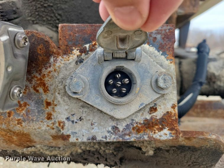 image for item EE0911 1992 Alumatech end dump trailer