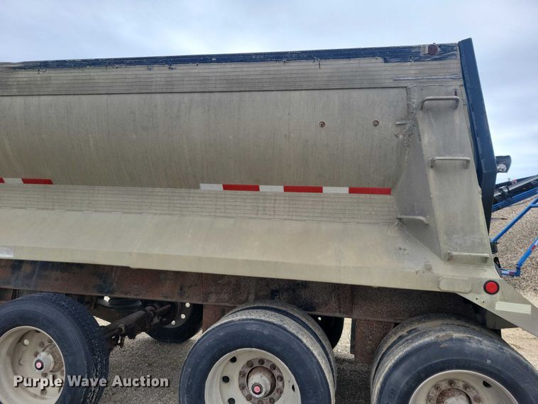 image for item EE0911 1992 Alumatech end dump trailer