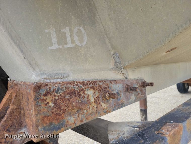 image for item EE0911 1992 Alumatech end dump trailer