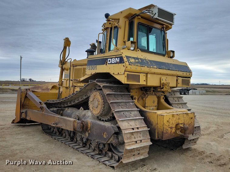image for item EE0913 1991 Caterpillar D8N dozer