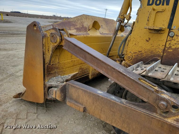 image for item EE0913 1991 Caterpillar D8N dozer
