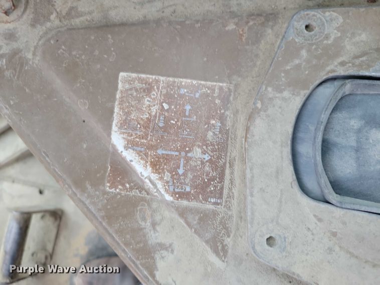 image for item EE0913 1991 Caterpillar D8N dozer