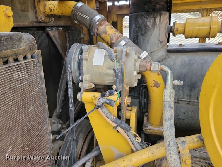 image for item EE0913 1991 Caterpillar D8N dozer