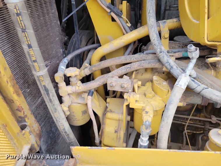 image for item EE0913 1991 Caterpillar D8N dozer