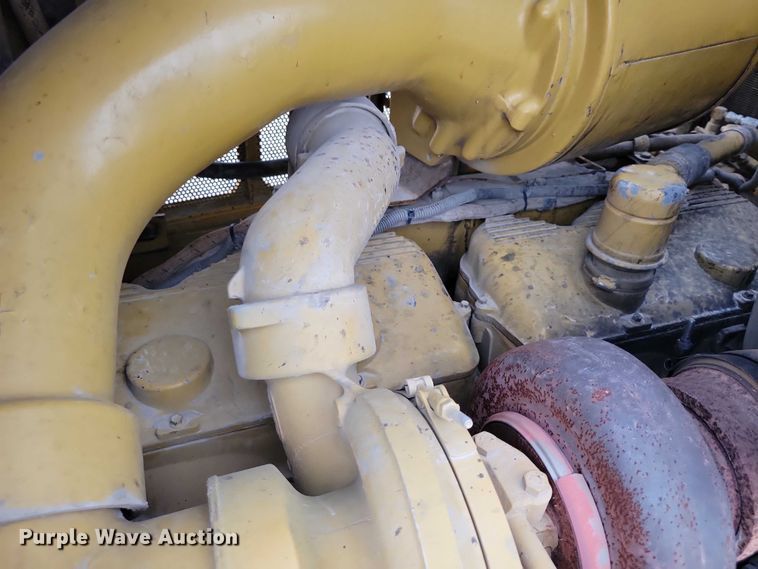 image for item EE0913 1991 Caterpillar D8N dozer