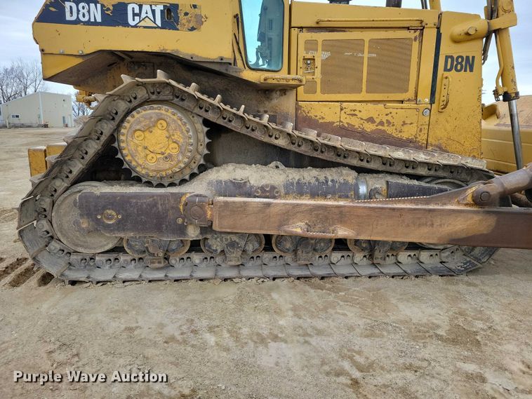 image for item EE0913 1991 Caterpillar D8N dozer