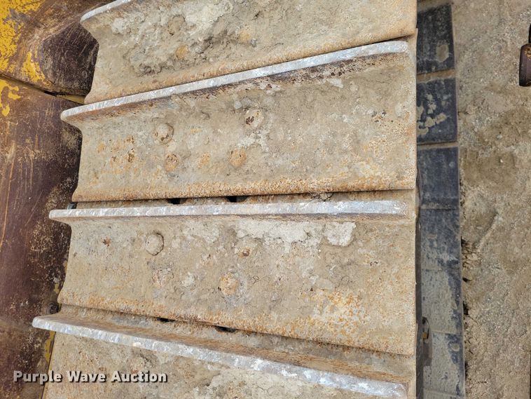 image for item EE0913 1991 Caterpillar D8N dozer