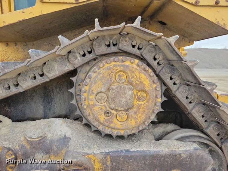 image for item EE0913 1991 Caterpillar D8N dozer