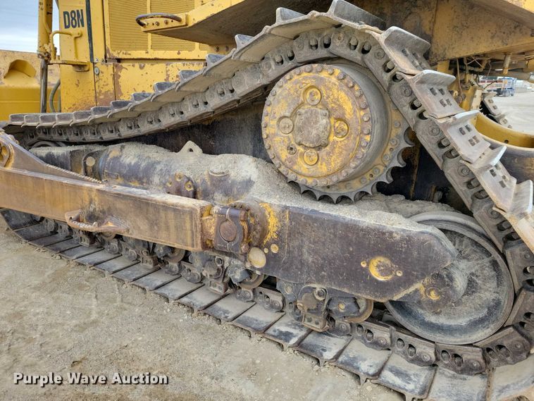 image for item EE0913 1991 Caterpillar D8N dozer
