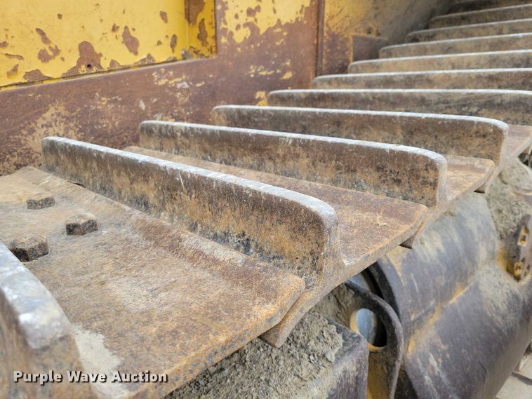 image for item EE0913 1991 Caterpillar D8N dozer