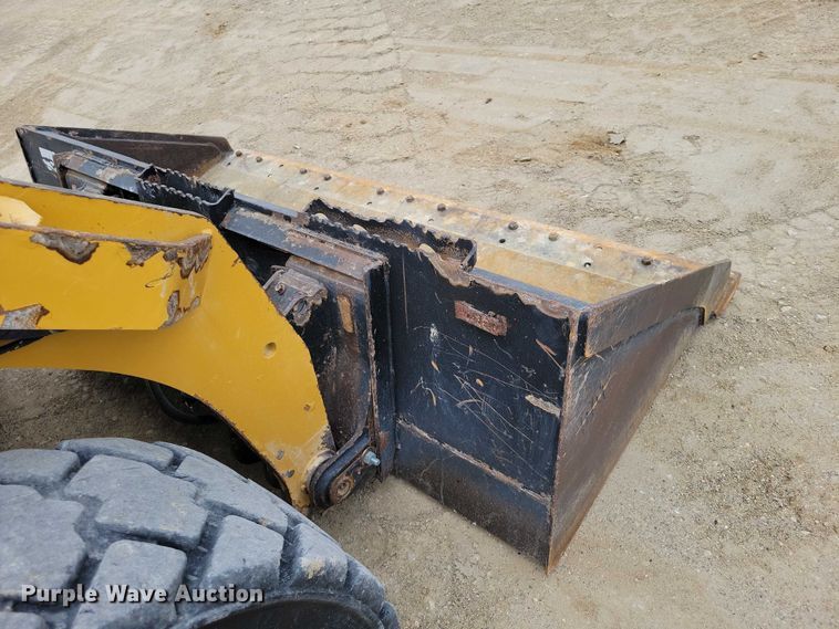 image for item EE0914 2020 Caterpillar 246D3 skid steer loader