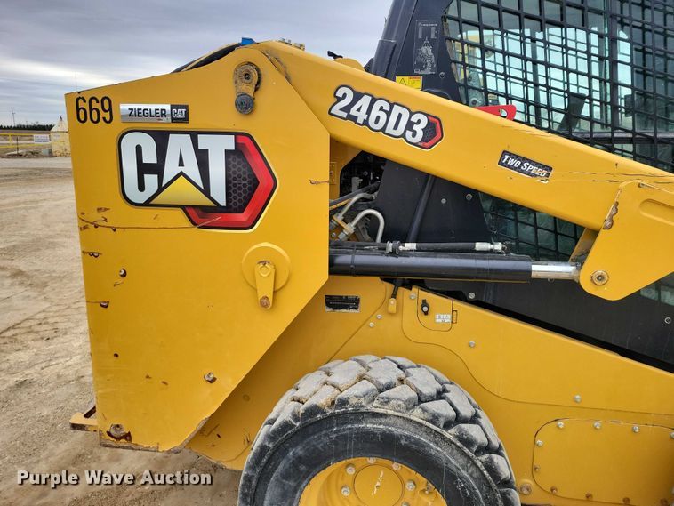 image for item EE0914 2020 Caterpillar 246D3 skid steer loader