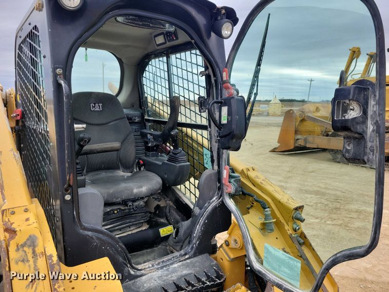 image for item EE0914 2020 Caterpillar 246D3 skid steer loader