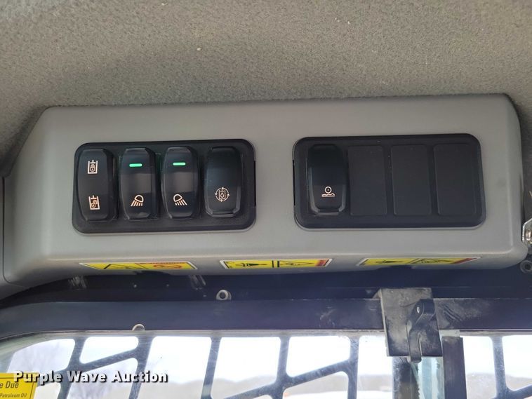 image for item EE0914 2020 Caterpillar 246D3 skid steer loader