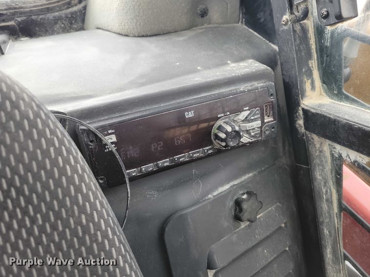 image for item EE0914 2020 Caterpillar 246D3 skid steer loader