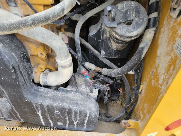 image for item EE0914 2020 Caterpillar 246D3 skid steer loader