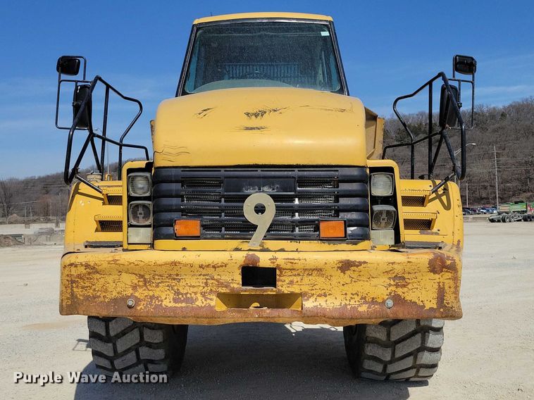 image for item EE0916 2004 Caterpillar 740 articulated haul truck