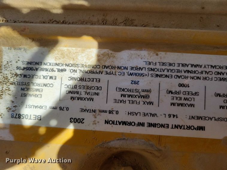 image for item EE0916 2004 Caterpillar 740 articulated haul truck