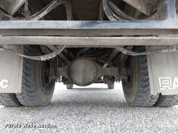 image for item EE5250 2012 International MA035 digger derrick truck