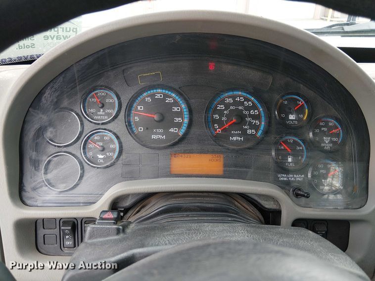 image for item EE5250 2012 International MA035 digger derrick truck