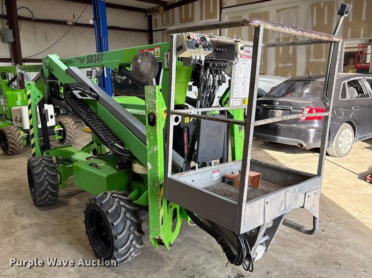 image for item EF1019 Nifty SD34TNifty boom lift