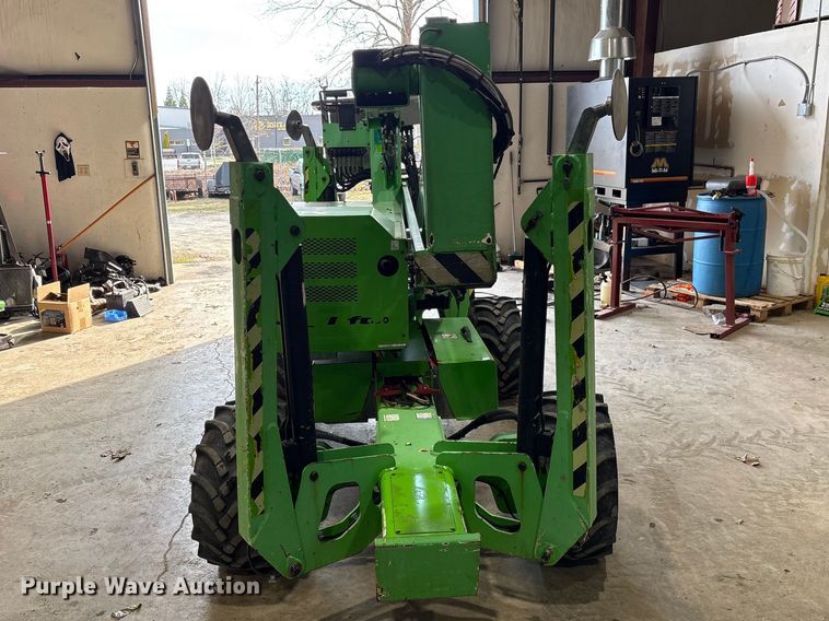 image for item EF1019 Nifty SD34TNifty boom lift