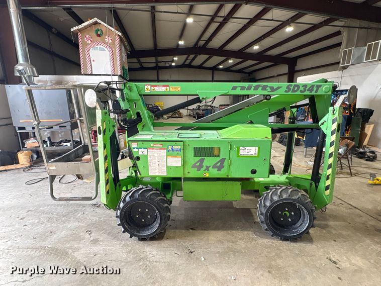 image for item EF1019 Nifty SD34TNifty boom lift