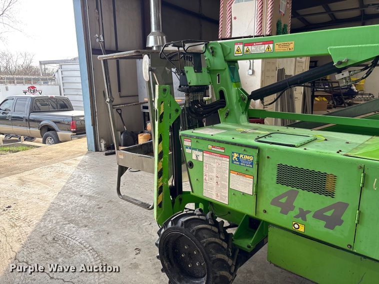 image for item EF1019 Nifty SD34TNifty boom lift