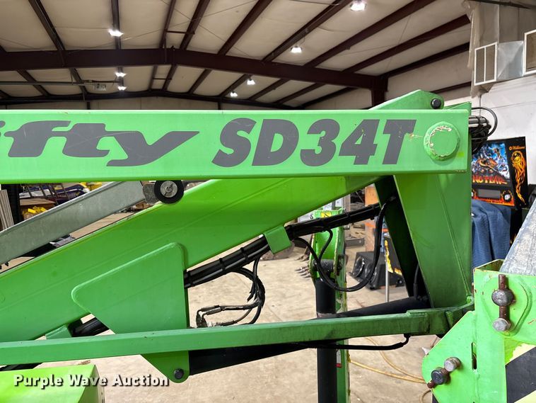 image for item EF1019 Nifty SD34TNifty boom lift