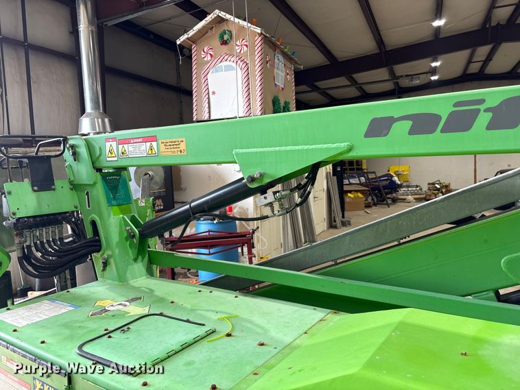 image for item EF1019 Nifty SD34TNifty boom lift