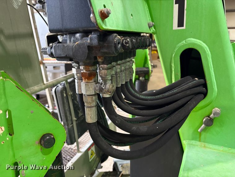 image for item EF1019 Nifty SD34TNifty boom lift