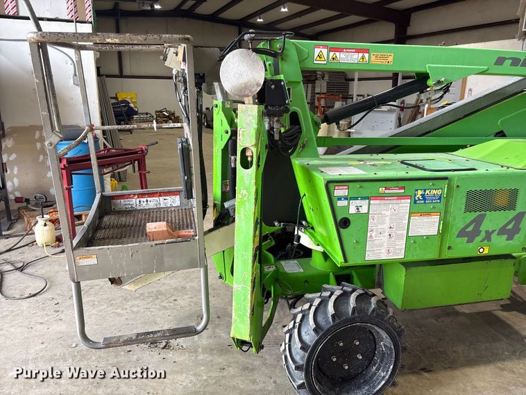 image for item EF1019 Nifty SD34TNifty boom lift