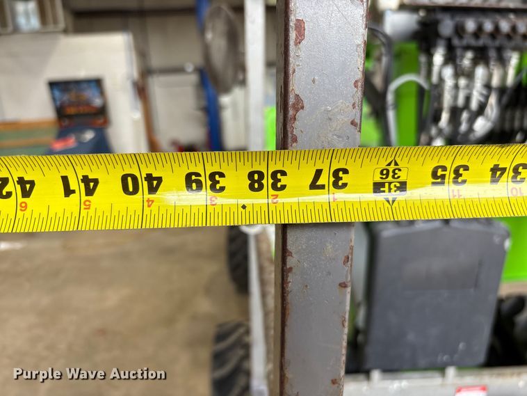 image for item EF1019 Nifty SD34TNifty boom lift