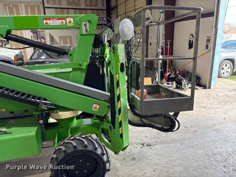 image for item EF1019 Nifty SD34TNifty boom lift