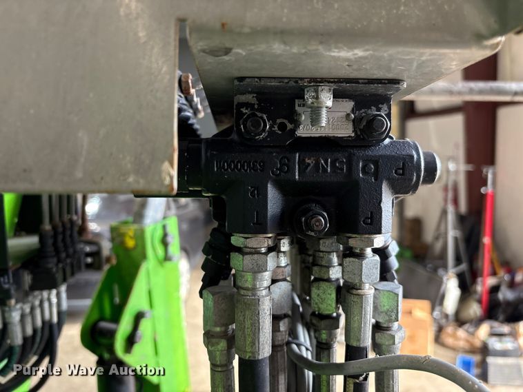 image for item EF1019 Nifty SD34TNifty boom lift