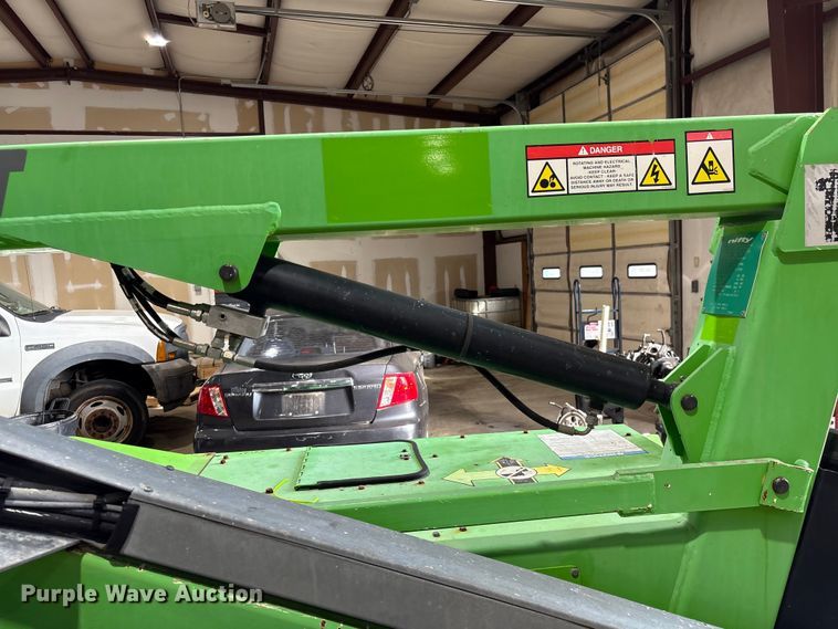 image for item EF1019 Nifty SD34TNifty boom lift