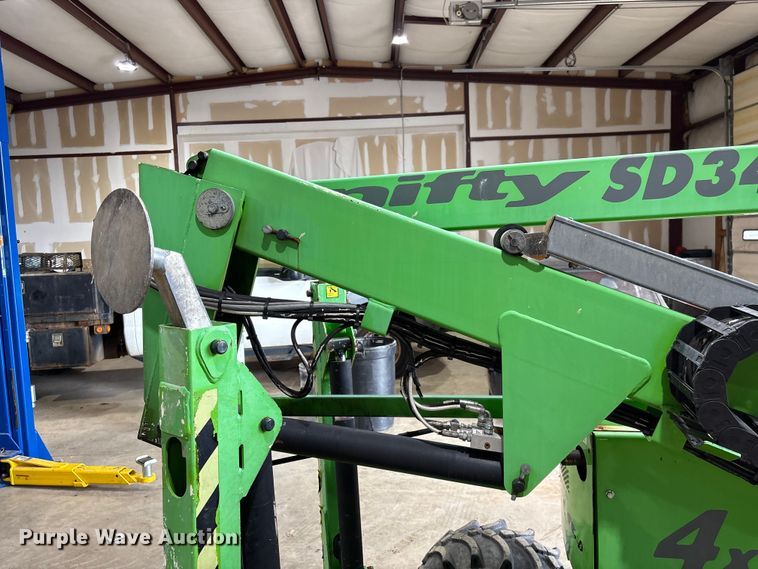 image for item EF1019 Nifty SD34TNifty boom lift