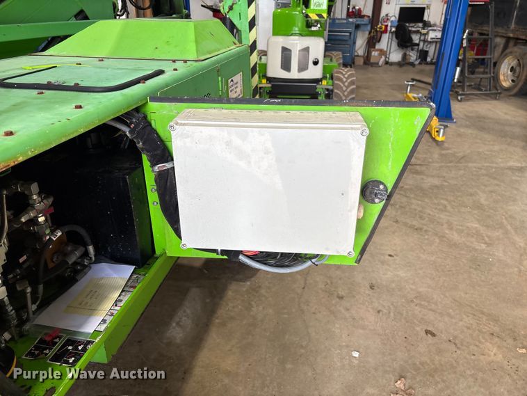 image for item EF1019 Nifty SD34TNifty boom lift