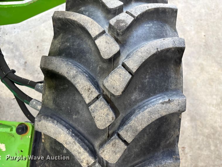 image for item EF1019 Nifty SD34TNifty boom lift