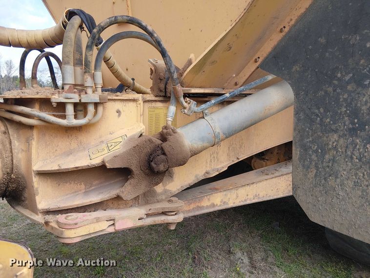 image for item EF1040 2007 Volvo A30D articulated haul truck