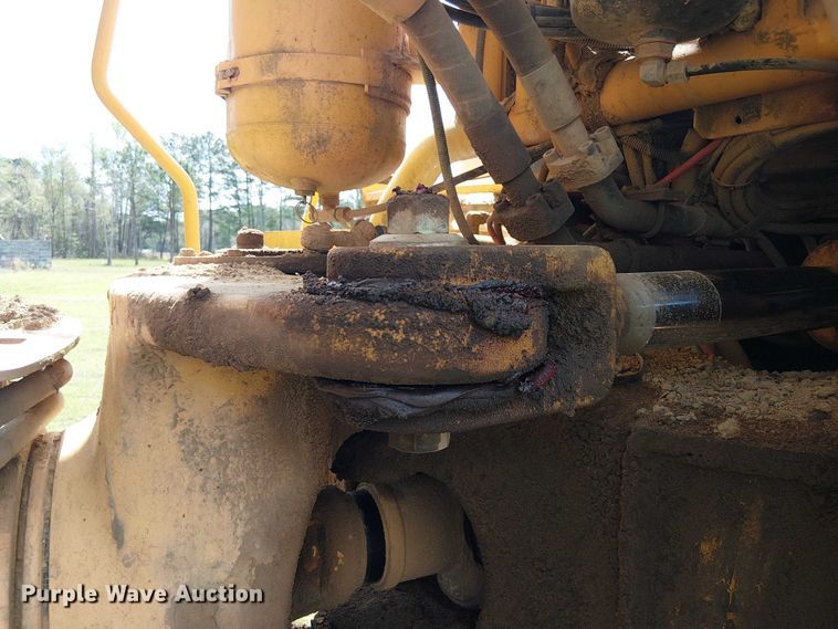 image for item EF1040 2007 Volvo A30D articulated haul truck