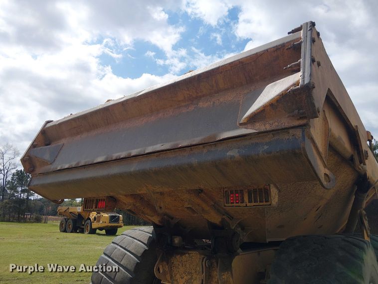 image for item EF1040 2007 Volvo A30D articulated haul truck