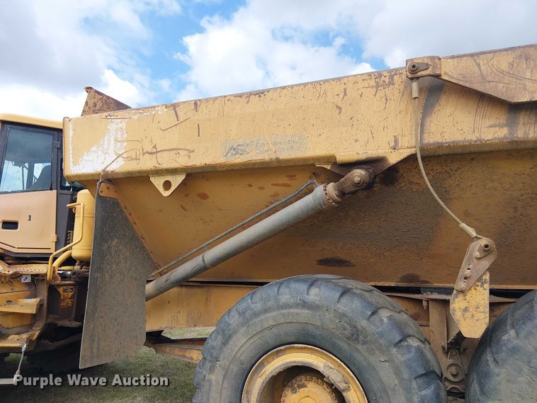 image for item EF1040 2007 Volvo A30D articulated haul truck