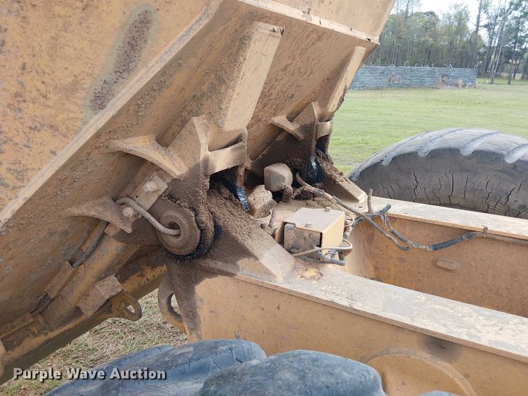 image for item EF1040 2007 Volvo A30D articulated haul truck