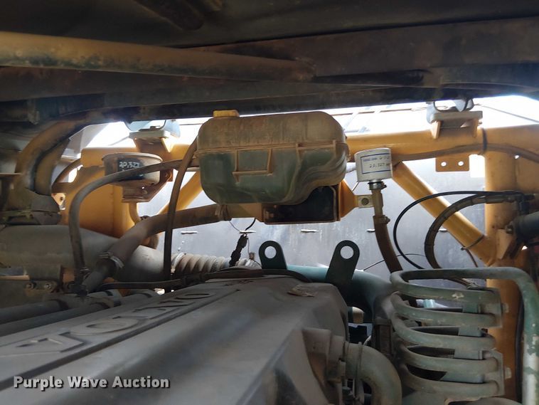 image for item EF1040 2007 Volvo A30D articulated haul truck