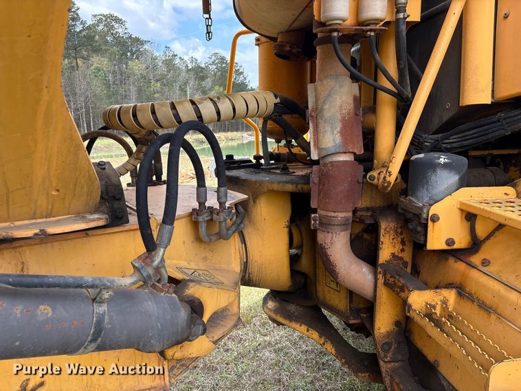 image for item EF1041 2007 Volvo A30D articulated haul truck
