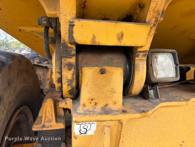 image for item EF1041 2007 Volvo A30D articulated haul truck