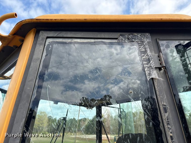 image for item EF1041 2007 Volvo A30D articulated haul truck