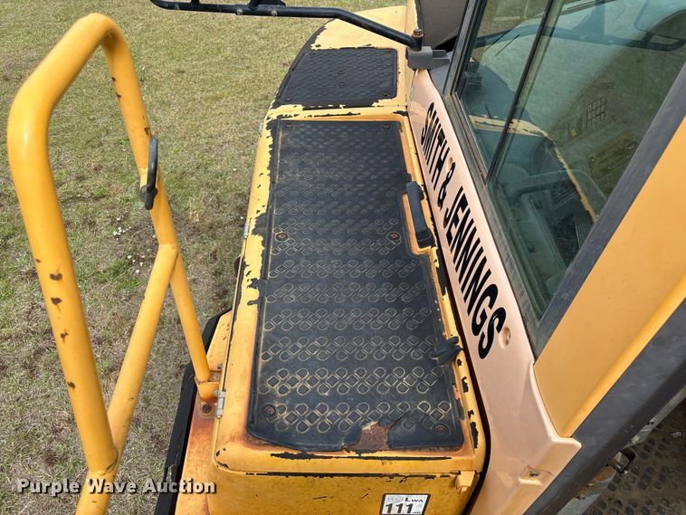 image for item EF1041 2007 Volvo A30D articulated haul truck